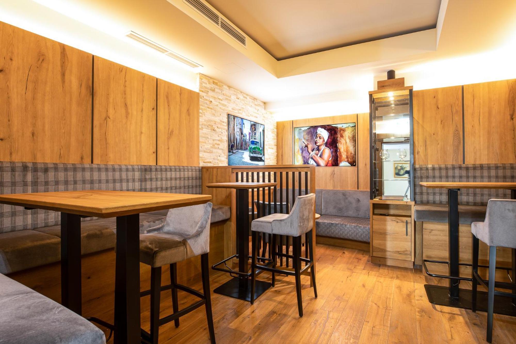 Parkhotel 바트슐러바흐 외부 사진